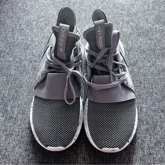Adidas Women’s Tubular Defiant Athletic Shoe Size 6.5 - Picture 4 of 7